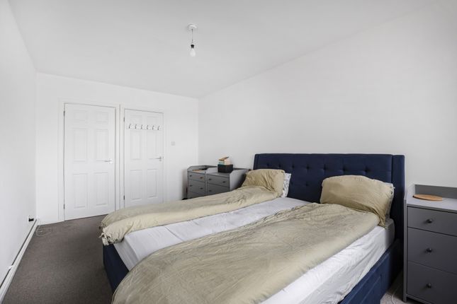 Flat for sale in Dartmouth Road, Sydenham