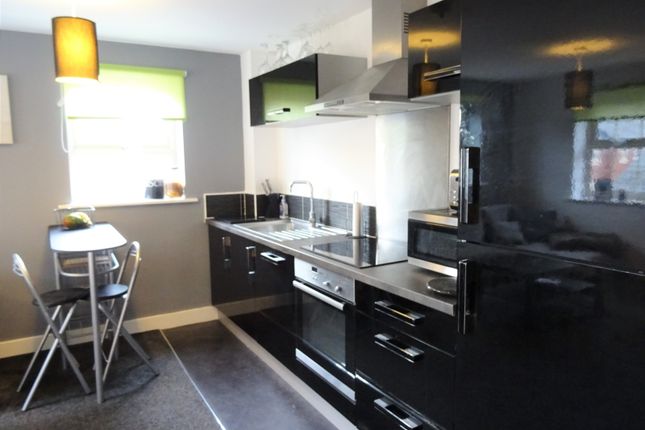 36, Fallbrook Road, Castleford photo 5