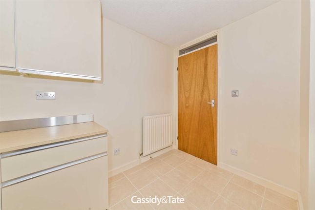 Maisonette to rent in Richard Stagg Close, St.Albans