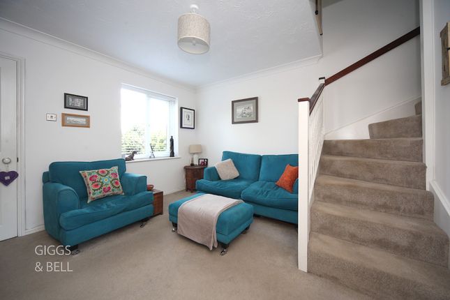 70 Cromer Way, Luton, Bedfordshire photo 4