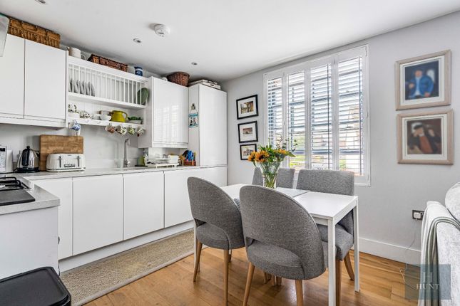 Flat 4, Charter House, 14, Wellington Street, Oxfordshire photo 4