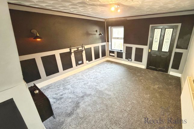 36, Ravens Lane, Stoke-on-Trent photo 5