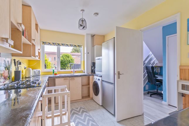 3 Denny View, Caldicot photo 2