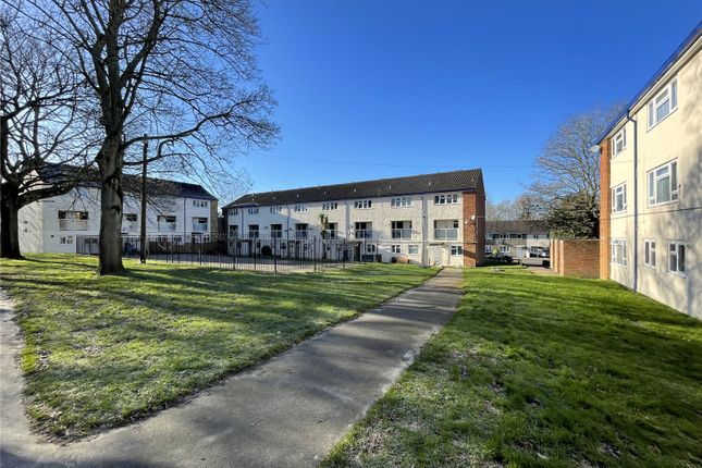 Flat for sale in Brookhouse Road, Farnborough, Hampshire
