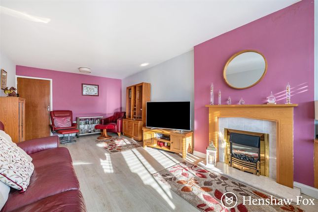 62, Hammonds Way, Southampton photo 4