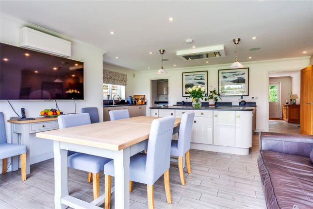 Acacia House,, Binfield Heath, Henley-on-Thames photo 4