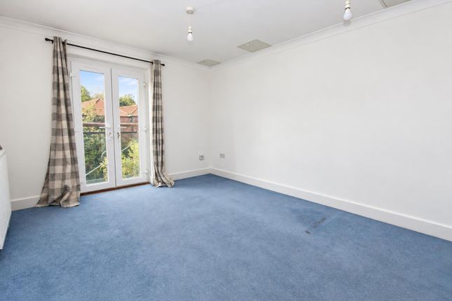 25 Sidestrand, Wherry Road, Norwich photo 3