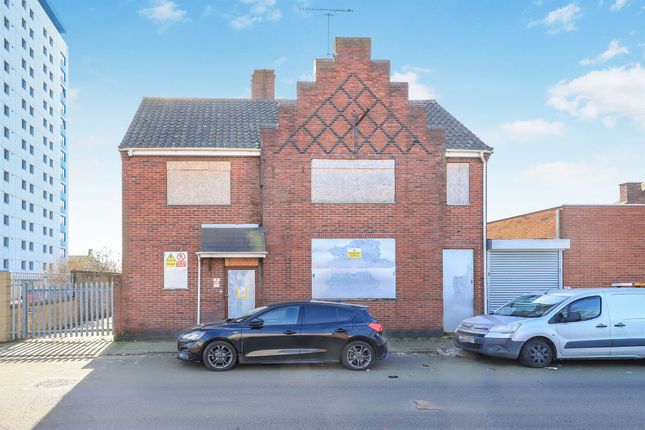 12-bed detached on Falcon Inn, Gomer Street West, Willenhall, £350,000