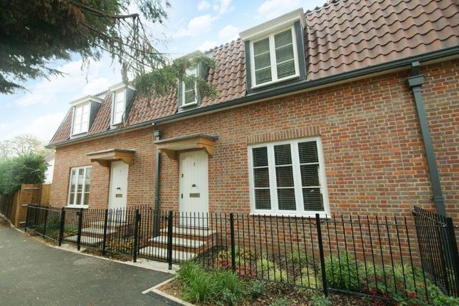 Thumbnail Terraced house to rent in Maltings Way, London End, Beaconsfield, Bucks