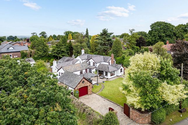 Thumbnail Cottage for sale in Post Office Lane, Norley, Frodsham