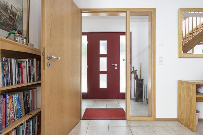 14A, Fen End, Over photo 4