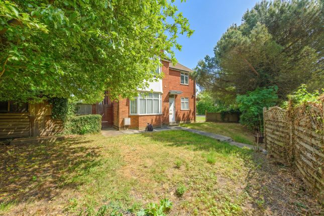 Page Street, North Finchley photo 4