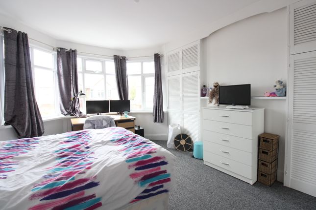 Room to rent in Ripstone Gardens, Southampton