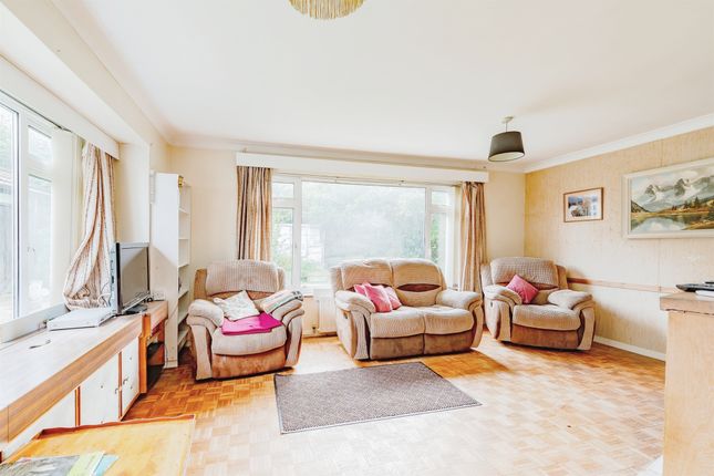 Thumbnail Detached house for sale in Chapel Lane, Ashurst Wood, East Grinstead