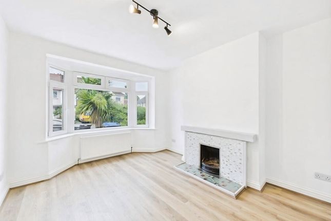 5, Turner Road, West Sussex photo 4