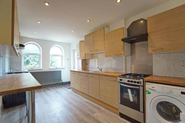 End terrace house to rent in Hollywood Road, Brislington