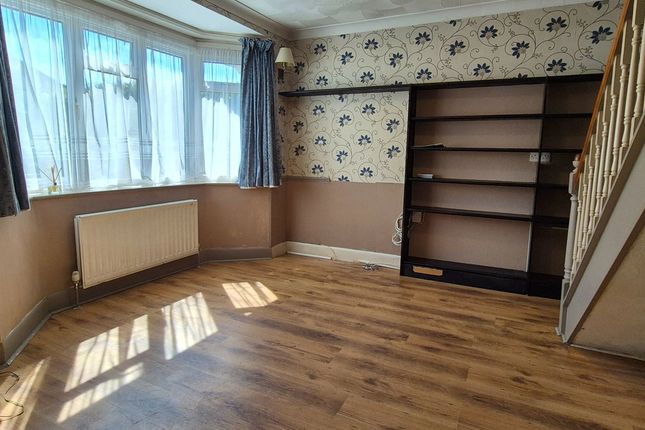 48, Drake Road, Eastleigh photo 3
