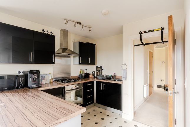 95 Pastures Avenue, Weston-Super-Mare photo 4