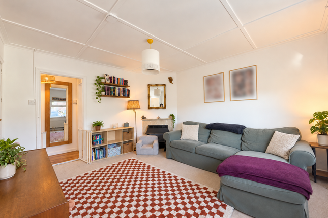 7 Lenthay Close, Sherborne photo 2