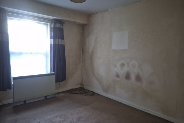 Flat 1, The Haven 39-49, Margate photo 4