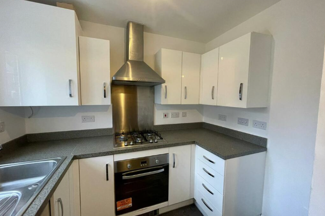 34, Willenhall photo 5
