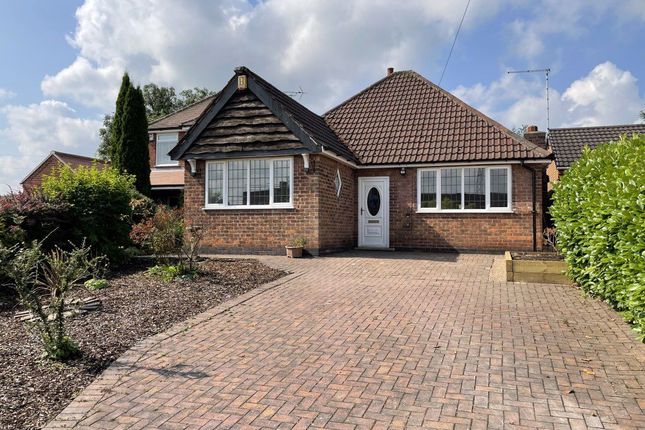 Thumbnail Bungalow to rent in Heanor Road, Loscoe, Heanor