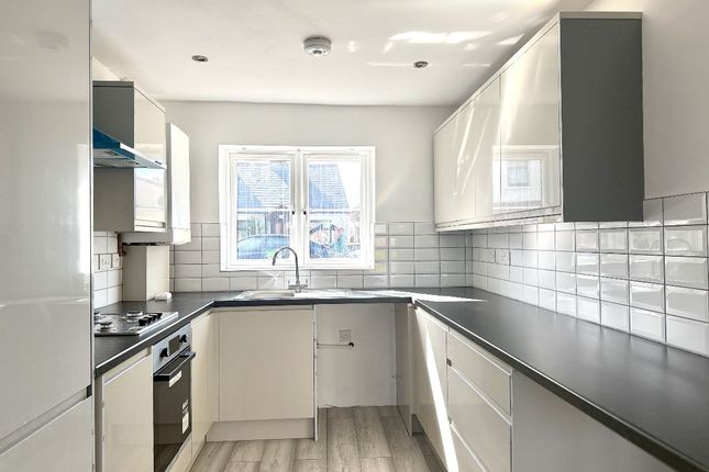 5 The Willows, Westgate-on-Sea photo 2