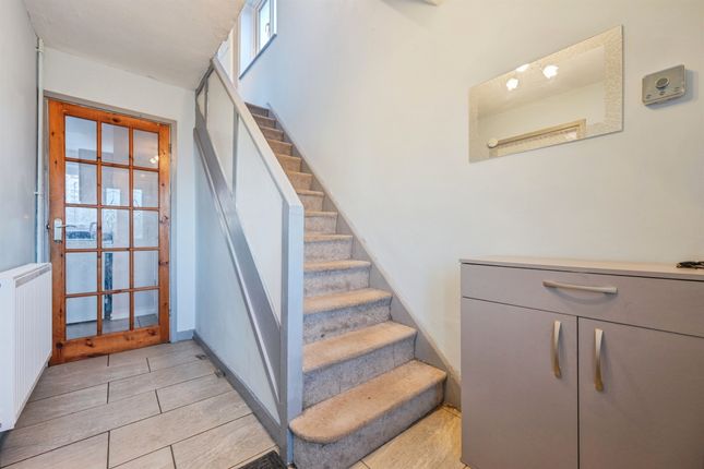 26, Langdale Drive, DERBY photo 4
