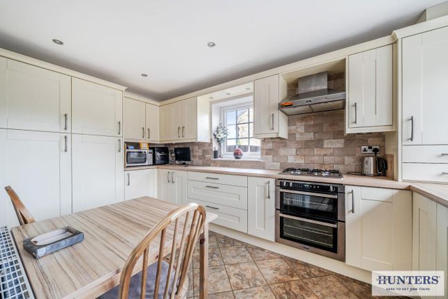Stone Bank, 6, Mill Garth, Goole photo 3