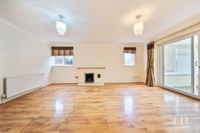118 Lady Lane, Chelmsford photo 4