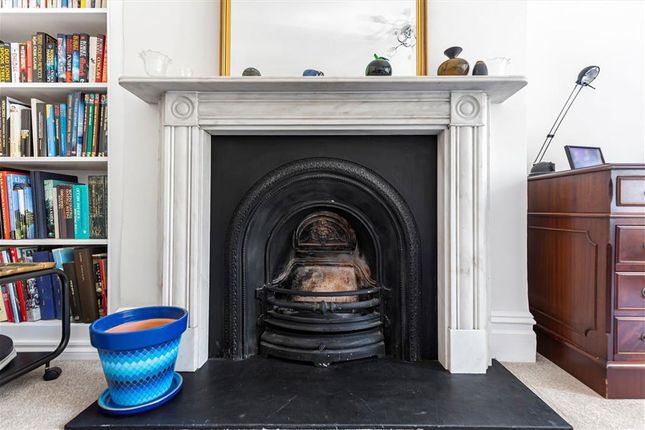 15, Castelnau Gardens, London photo 3