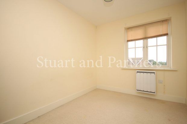 28, Woodcote House Bolnore Village, Haywards Heath photo 5