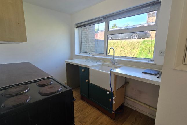 50, Banbury photo 3