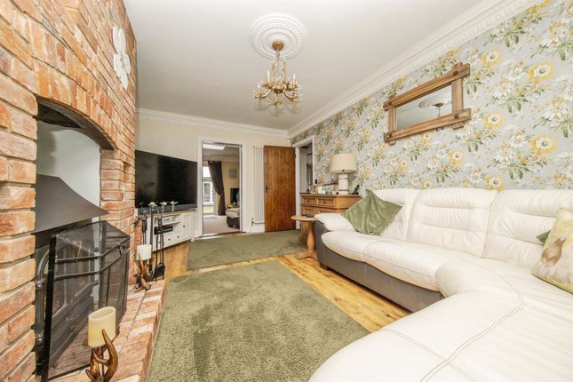 4, Priory Cottages, Hardys Green, COLCHESTER photo 3
