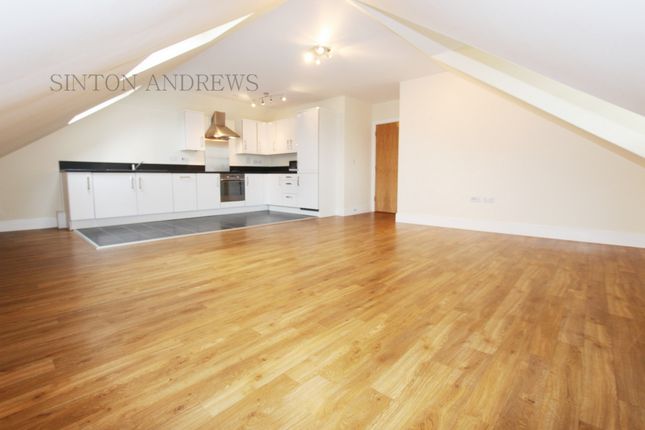 Golden Manor, London photo 4