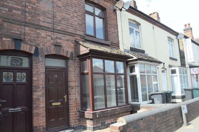 Terraced house to rent in High Street, Woodville, Swadlincote