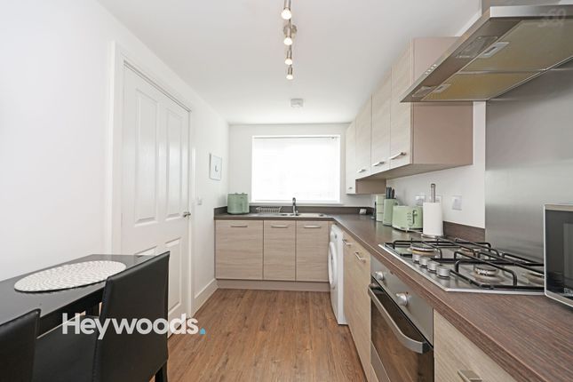 14 Paul Ware Street, Stoke-On-Trent photo 3