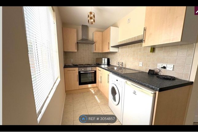 Flat, St James Court Deben Road, Saxmundham photo 4