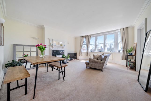 Thumbnail Flat for sale in Church Green, Witney, Oxfordshire