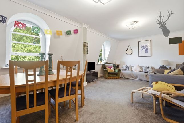 Flat 1, Temple Court, London photo 2
