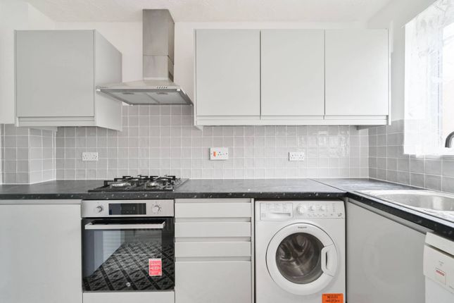 Thumbnail Property to rent in Campbell Close, Streatham, London