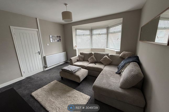 A High St, Chase Terrace, Burntwood photo 3