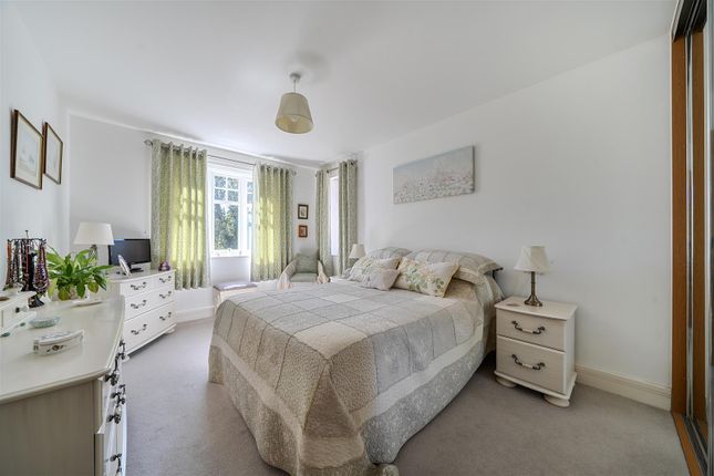 18 Culpeper Court, North Street, Ashford photo 4