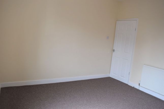 17 Isandula Road, Nottingham photo 4