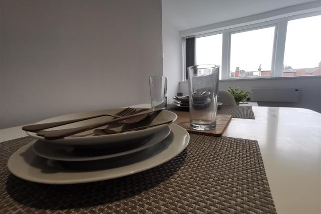 Flat for sale in South Street, Hull