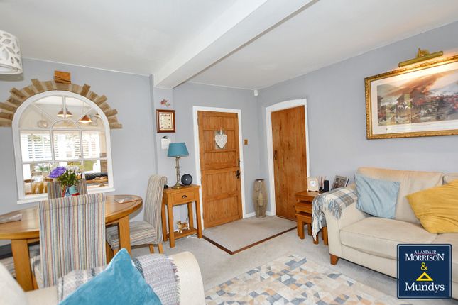 Family Room (3)