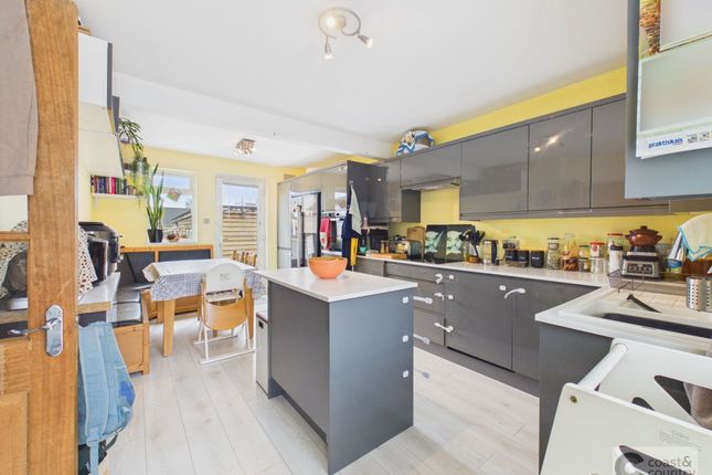 30 Lime Tree Walk, Newton Abbot photo 3