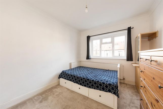 26a, Bowdon Road, Walthamstow photo 4