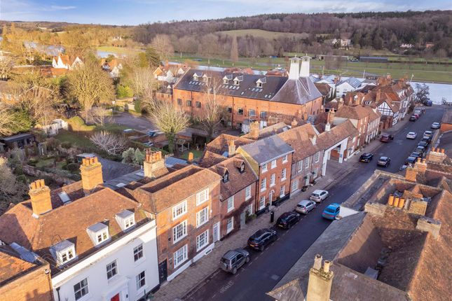 Town house for sale in New Street, Henley-On-Thames