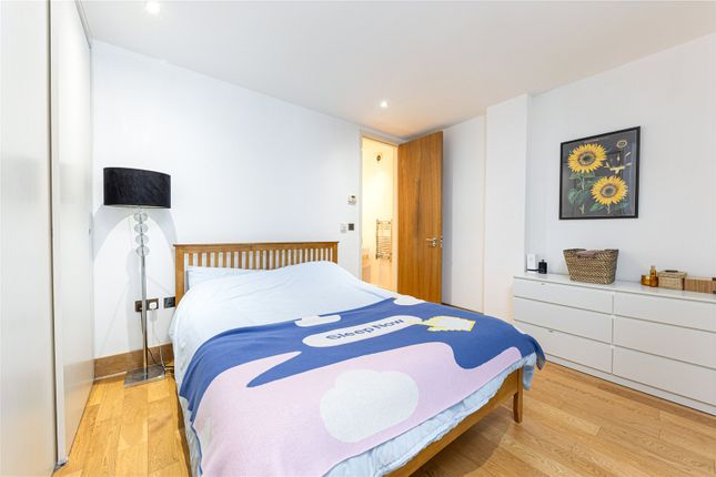 Flat for sale in Baltic Court, 5 Clave Street, London